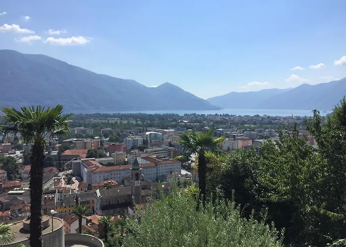 Dora Garten By Fewotessin ロカルノ